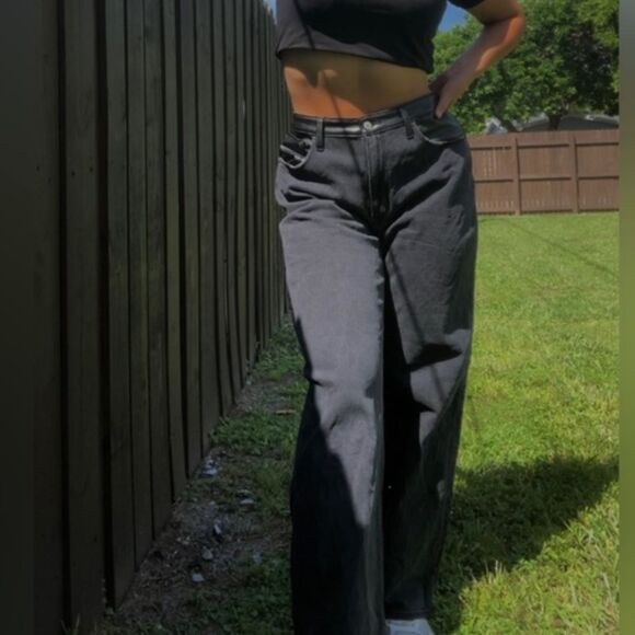Abercrombie & Fitch Black Faux Leather Waist Jeans: ‘90s Relaxed Jean High Rise - Picture 2 of 7